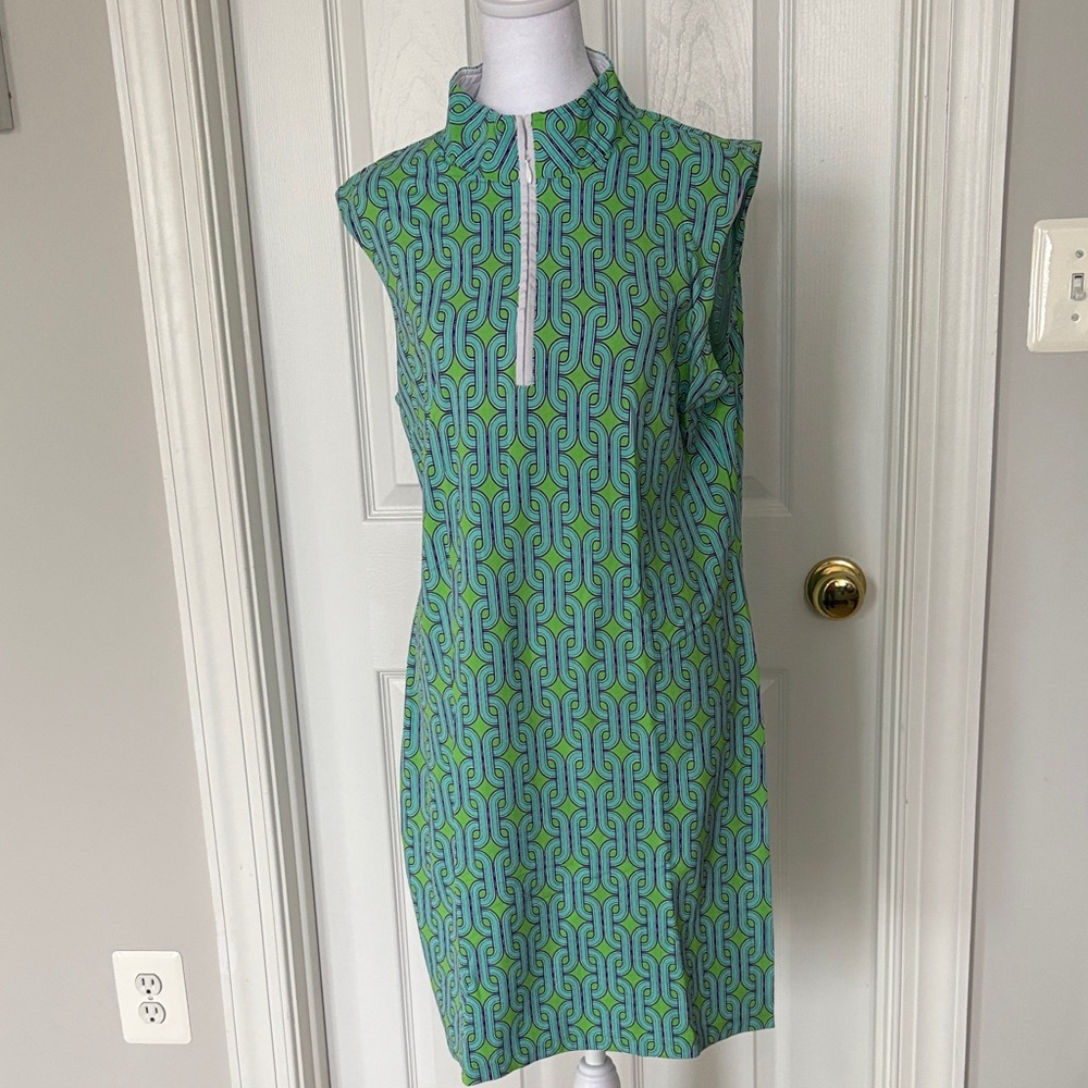 Green & Blue Patterned Sleeveless Athleisure  Dress Size L
